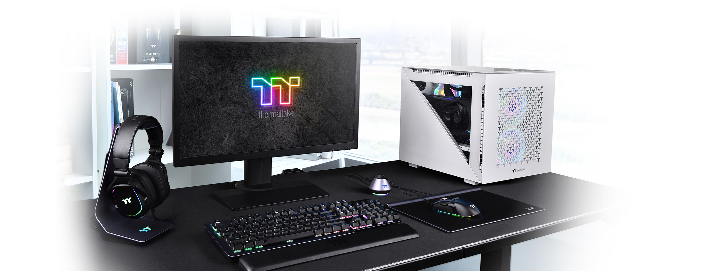 Divider 200 TG Micro-ATX Chassis