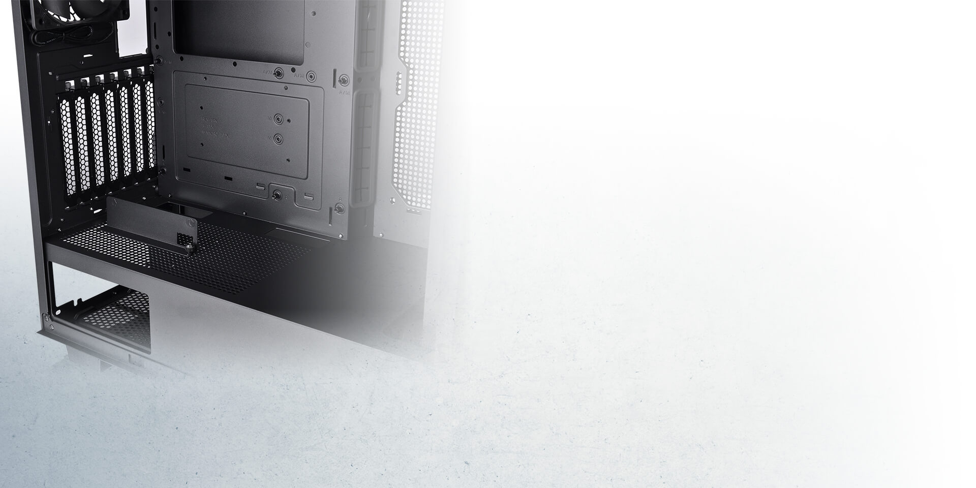 Thermaltake Divider 300 TG Mid Tower Chassis