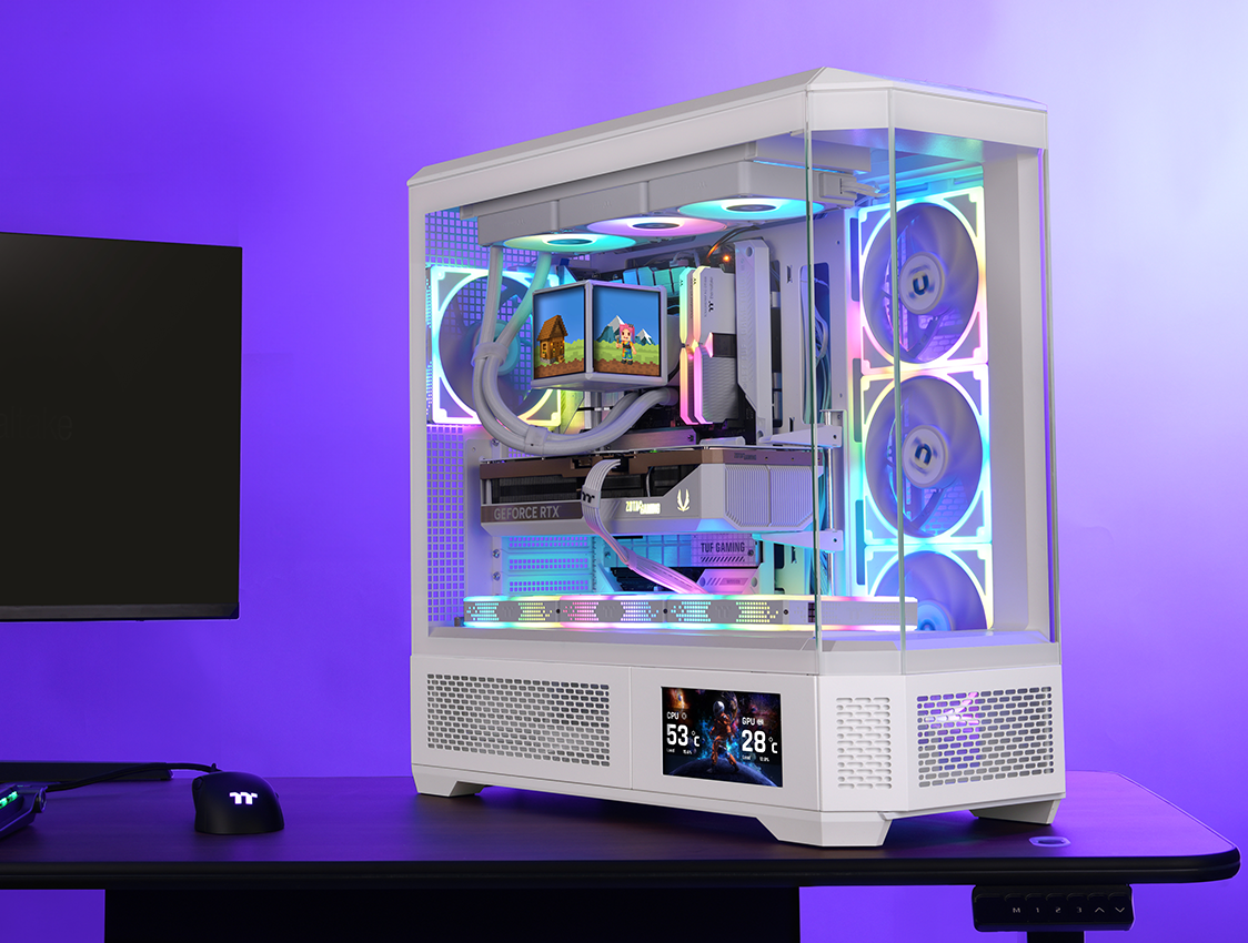 Four Tempered Glass Panels for Maximum Visibility